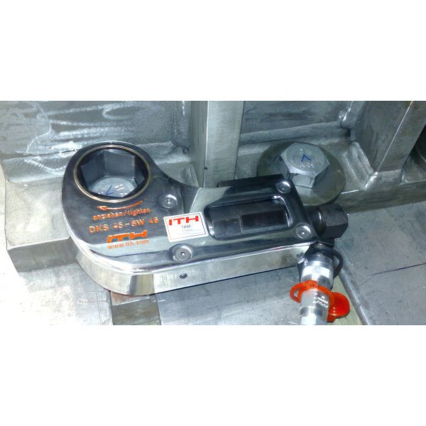 Hydraulic Torque Wrench type DKS - Image 2