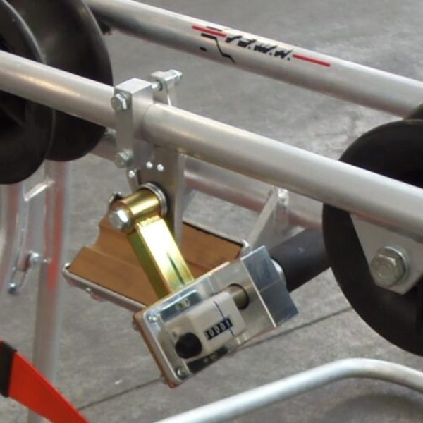 032 INSPECTION TROLLEY - Image 2