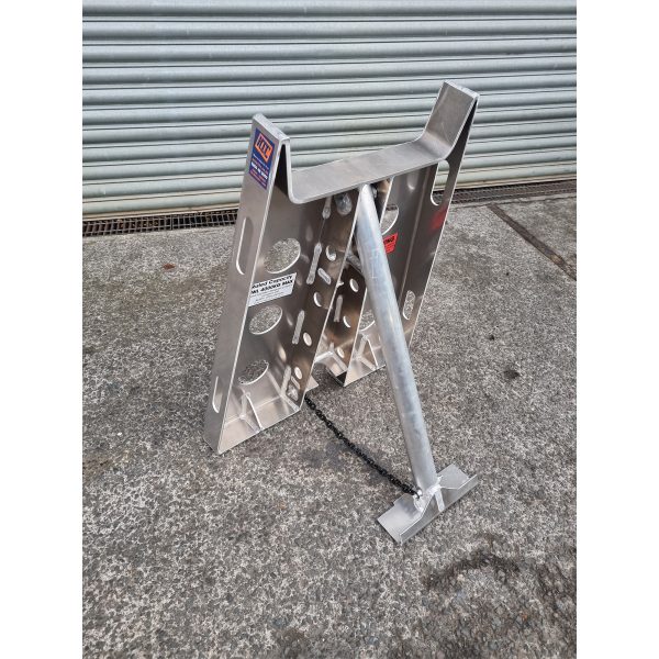 Aluminium Pole Stands
