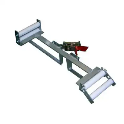 Cross arm support bracket