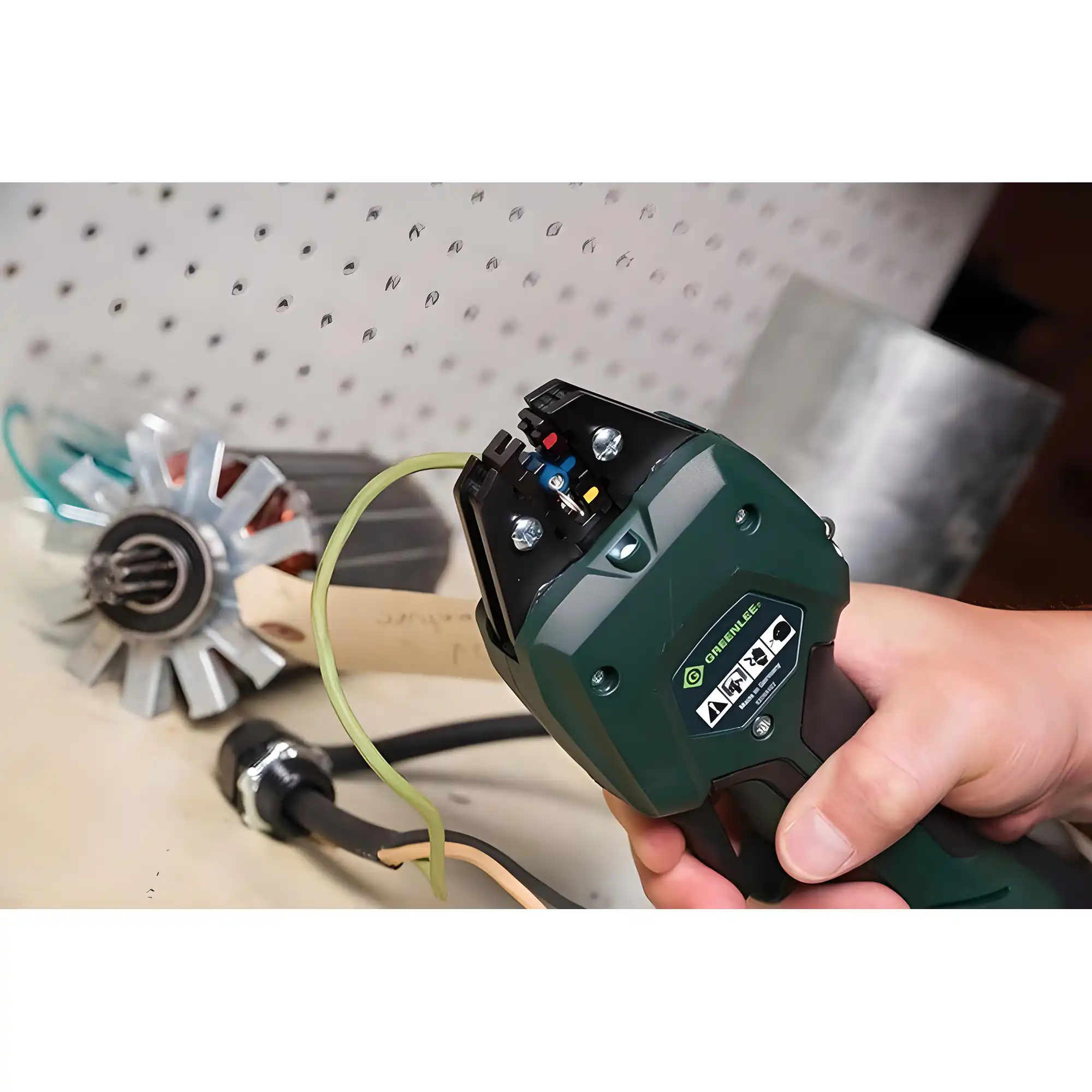 EK50ML Battery Micro Crimping Tool - Image 2